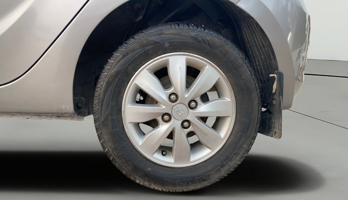 2013 Hyundai i20 SPORTZ 1.2, Petrol, Manual, 91,706 km, Left Rear Wheel