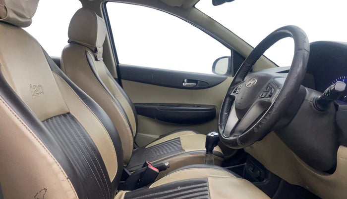 2012 Hyundai i20 ASTA 1.4 CRDI, Diesel, Manual, 94,844 km, Right Side Front Door Cabin