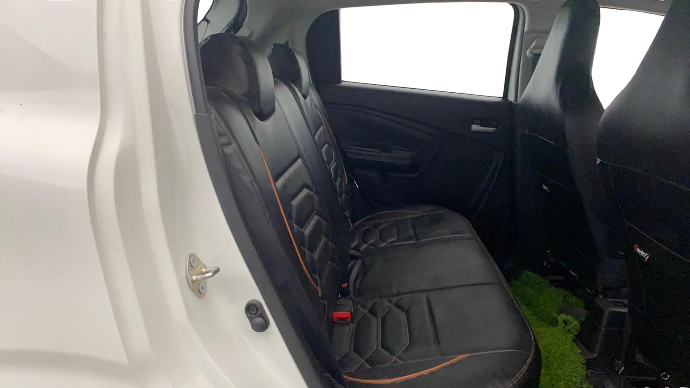 2025 Maruti Celerio ZXI, Petrol, Manual, 9,811 km, Right Side Rear Door Cabin