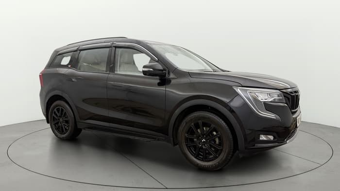 2024 Mahindra XUV700 AX 7 LUXURY D AT 7 STR, Diesel, Automatic, 48,758 km, Right Front Diagonal