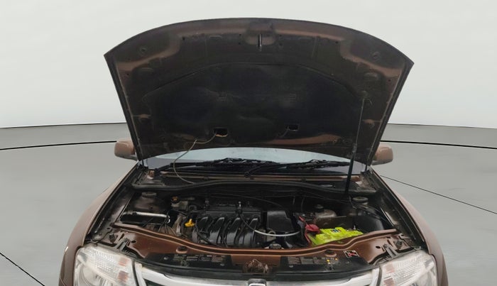 2013 Renault Duster RXL PETROL, Petrol, Manual, 23,481 km, Open Bonet
