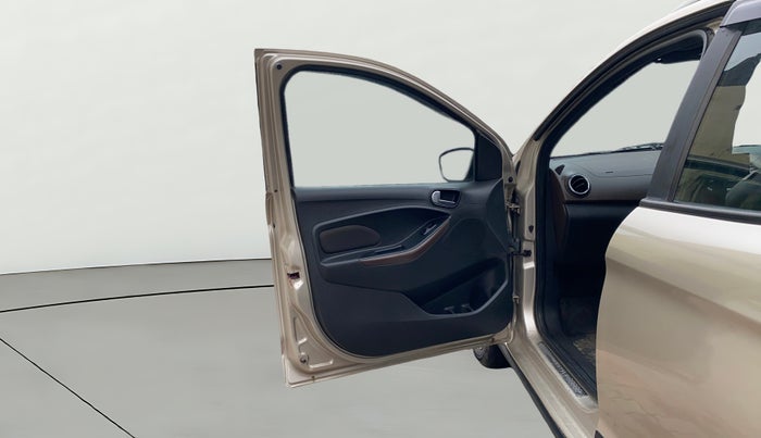 2018 Ford FREESTYLE TITANIUM 1.2 PETROL, Petrol, Manual, 5,865 km, LHS Front Door