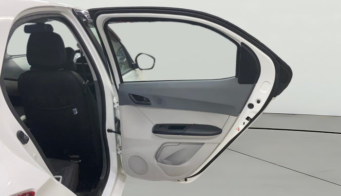 2025 Tata Tiago XZ iCNG, CNG, Manual, 3,607 km, RHS Rear Door