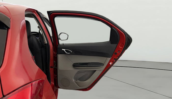 2017 Tata Tiago XZA PETROL, Petrol, Automatic, 38,071 km, RHS Rear Door