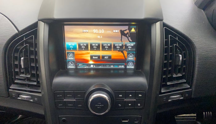 2017 Mahindra XUV500 W10 AT, Diesel, Automatic, 91,905 km, Air Conditioner