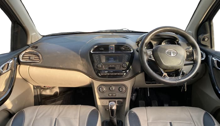 2018 Tata Tiago XZ PETROL, Petrol, Manual, 27,226 km, Dashboard