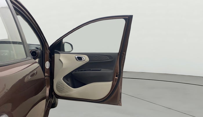 2020 Hyundai AURA SX PLUS 1.2 AMT, Petrol, Automatic, 24,380 km, RHS Front Door