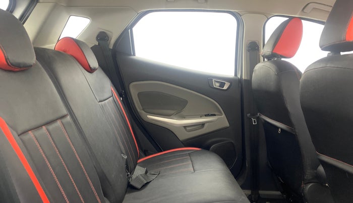 2014 Ford Ecosport TITANIUM 1.0L ECOBOOST, Petrol, Manual, 90,393 km, Right Side Rear Door Cabin