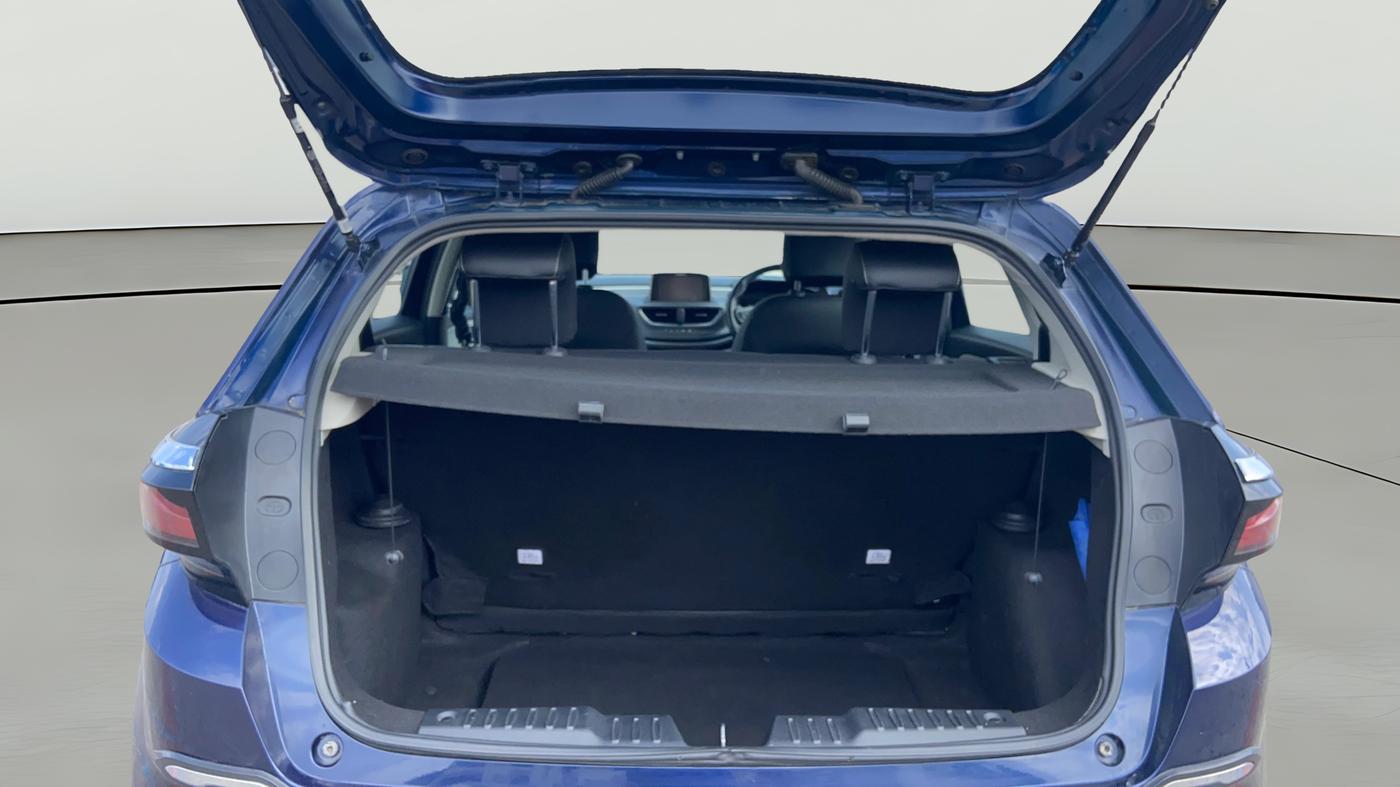 2022 Tata ALTROZ XZA PLUS, Petrol, Automatic, 24,271 km, Boot Open Zoomed View