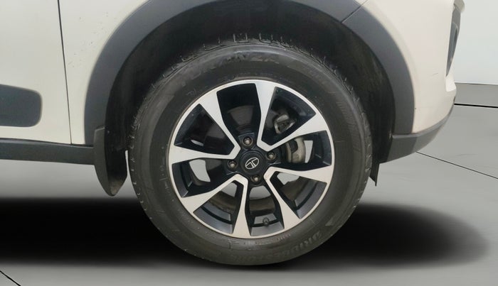 2020 Tata NEXON XZ PLUS DIESEL, Diesel, Manual, 48,030 km, Right Front Wheel