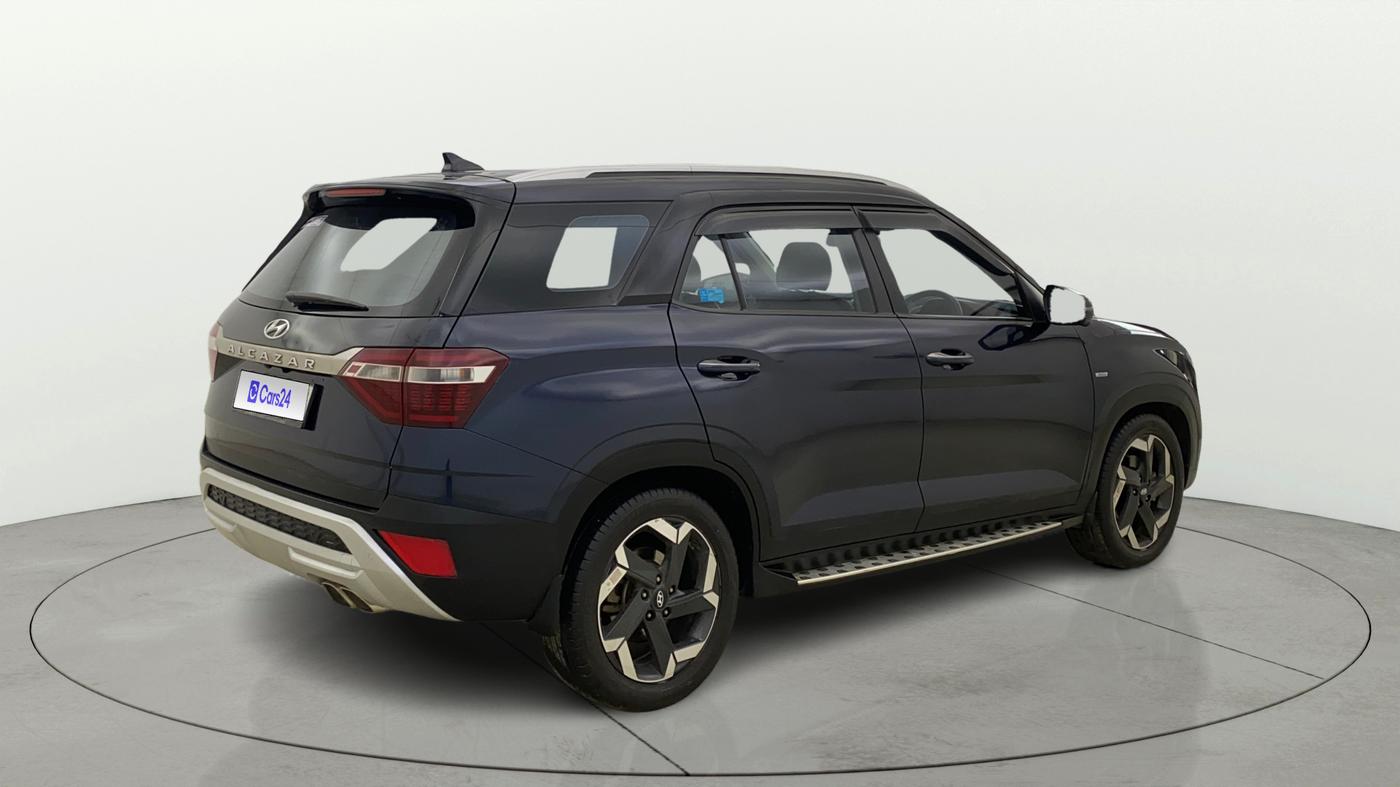 2022 Hyundai ALCAZAR PLATINUM(O) 6STR 1.5 AT, Diesel, Automatic, 78,426 km, Right Back Diagonal
