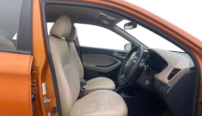 2019 Hyundai Elite i20 SPORTZ PLUS  1.2 CVT, Petrol, Automatic, 31,205 km, Right Side Front Door Cabin