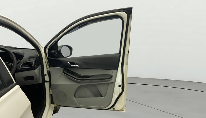 2021 Tata Tiago XZA PLUS PETROL, Petrol, Automatic, 29,108 km, RHS Front Door