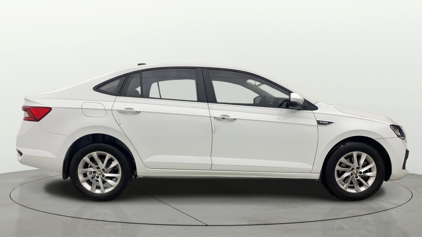 2023 Skoda SLAVIA Ambition 1.5L TSI, Petrol, Manual, 52,161 km, Right Side View