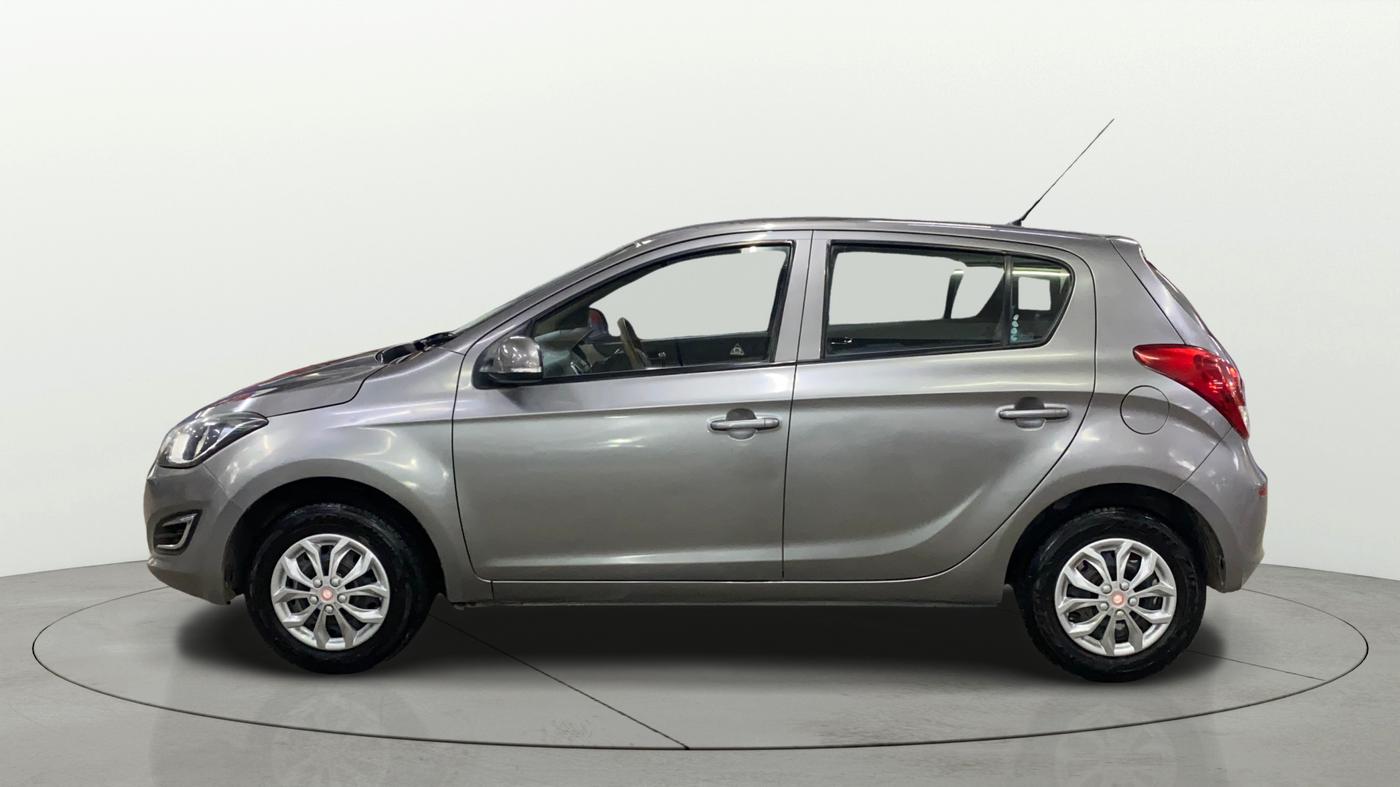 2013 Hyundai i20 MAGNA 1.2, Petrol, Manual, 70,859 km, Left Side