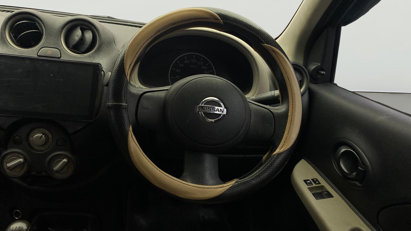 2016 Nissan Micra Active XL, Petrol, Manual, 61,899 km, Steering Wheel Close Up