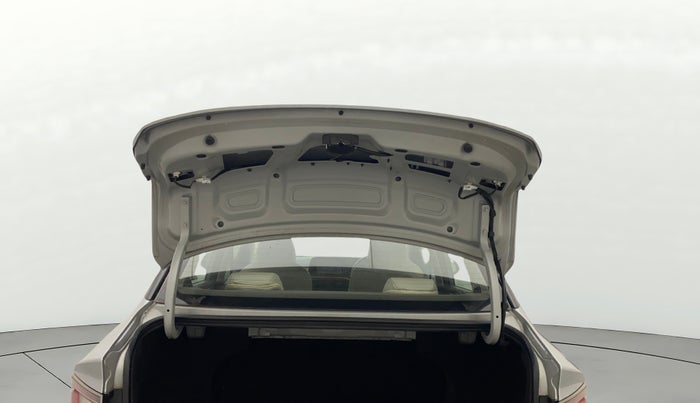 2021 Hyundai AURA SX PLUS 1.2 AMT, Petrol, Automatic, 32,980 km, Boot Door Open