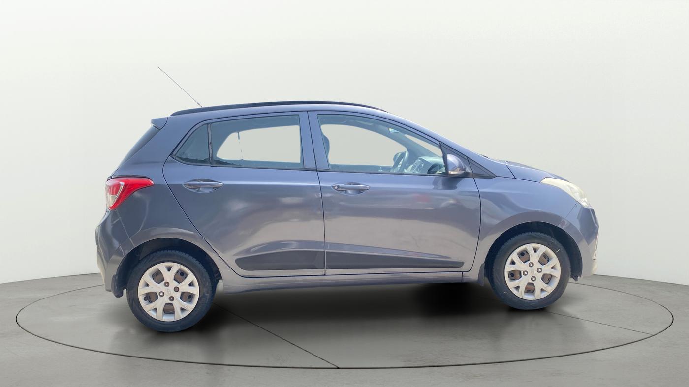 2016 Hyundai Grand i10 SPORTZ 1.2 KAPPA VTVT, Petrol, Manual, 78,201 km, Right Side View