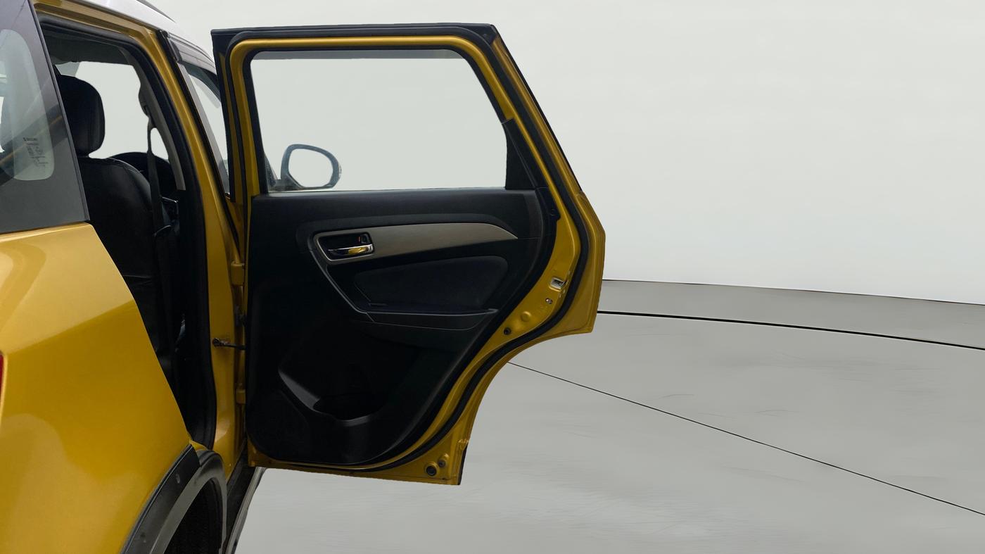 2019 Maruti Vitara Brezza ZDI PLUS DUAL TONE, Diesel, Manual, 86,640 km, RHS Rear Door