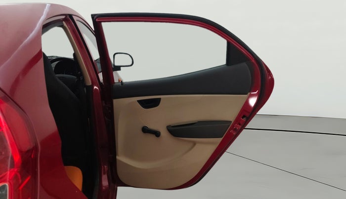 2017 Hyundai Eon MAGNA +, Petrol, Manual, 33,840 km, RHS Rear Door