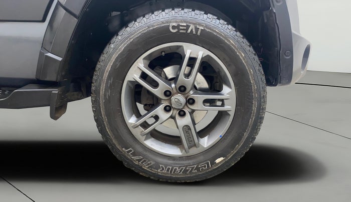 2021 Mahindra Thar LX PETROL HT 4WD AT, Petrol, Automatic, 37,111 km, Right Front Wheel