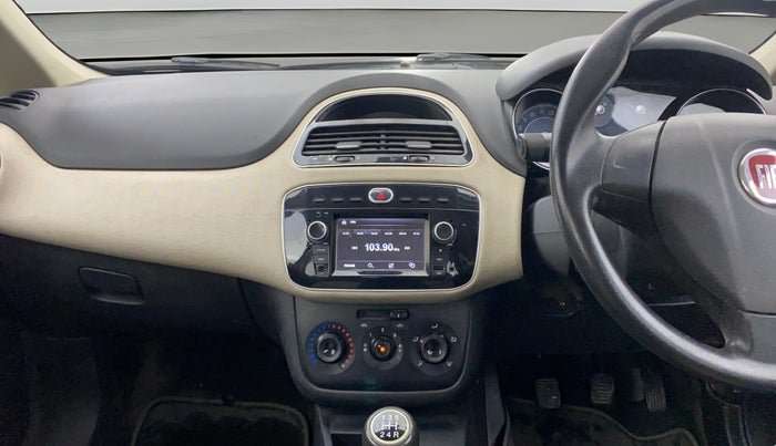 2016 Fiat Punto EVO DYNAMIC 1.2, Petrol, Manual, 60,364 km, Air Conditioner