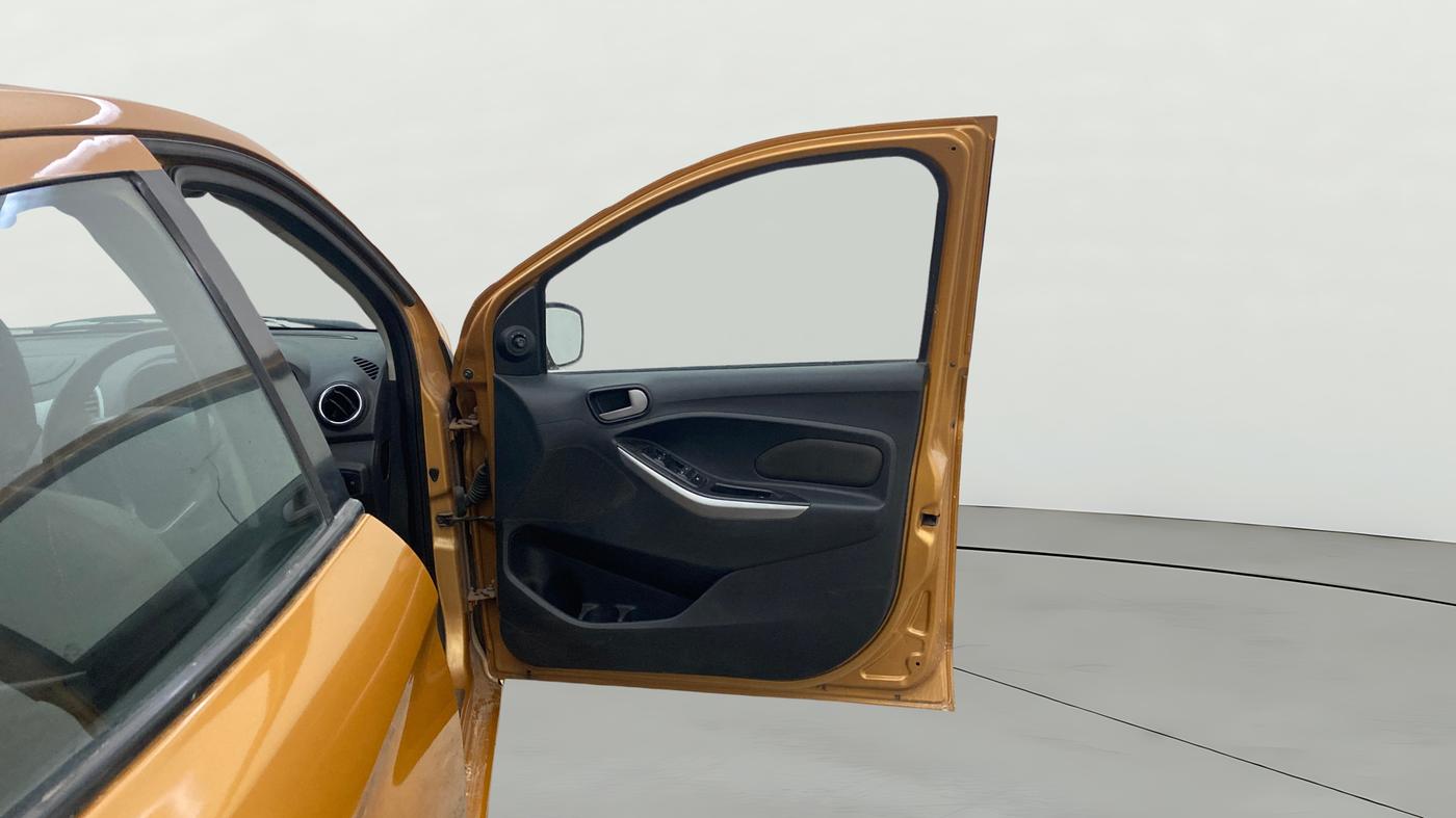 2015 Ford New Figo TREND 1.2 PETROL, Petrol, Manual, 91,848 km, RHS Front Door