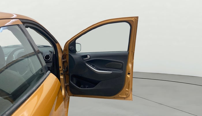 2015 Ford New Figo TREND 1.2 PETROL, Petrol, Manual, 91,848 km, RHS Front Door