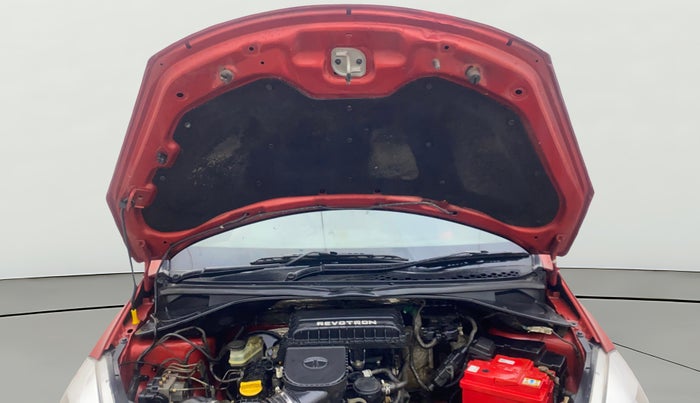 2016 Tata Tiago XZ PETROL, Petrol, Manual, 56,229 km, Open Bonet