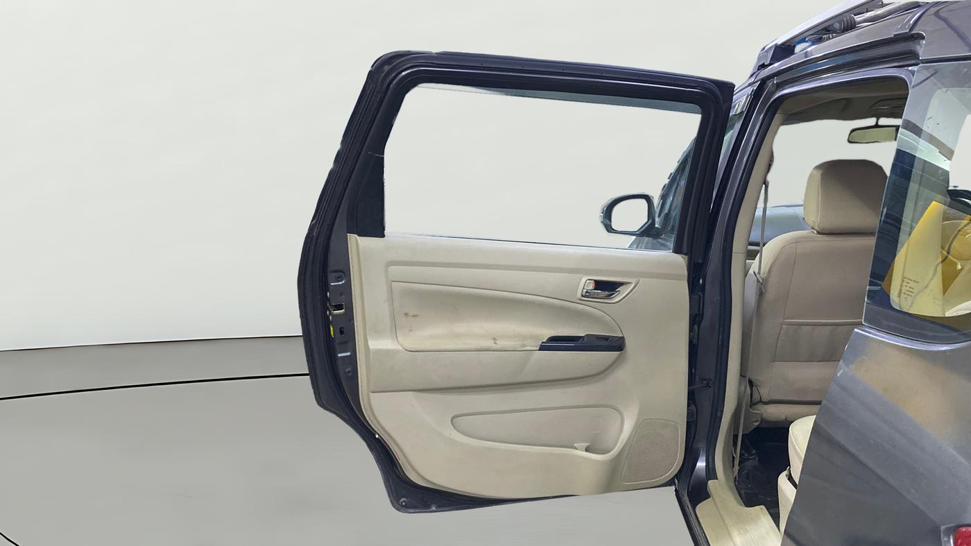 2016 Maruti Ertiga VDI SHVS, Diesel, Manual, 80,219 km, LHS Rear Door