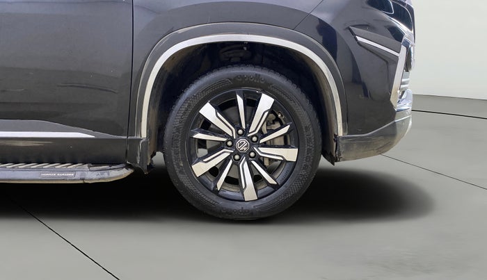 2019 MG HECTOR SMART HYBRID 1.5 PETROL, Petrol, Manual, 77,753 km, Right Front Wheel