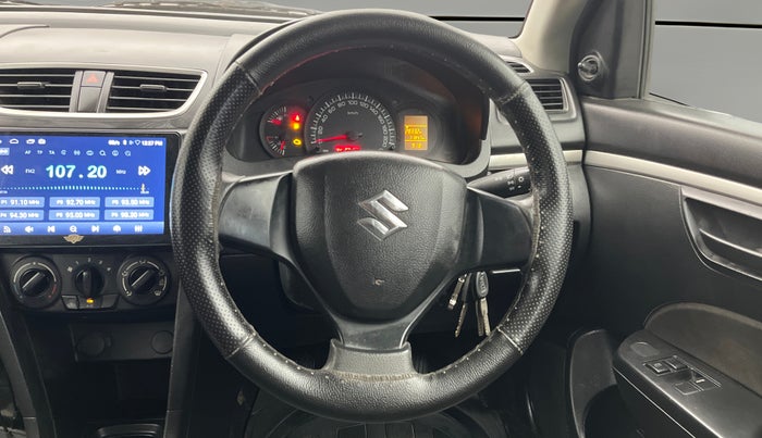 2016 Maruti Swift LXI (O), Petrol, Manual, 71,822 km, Steering Wheel Close Up