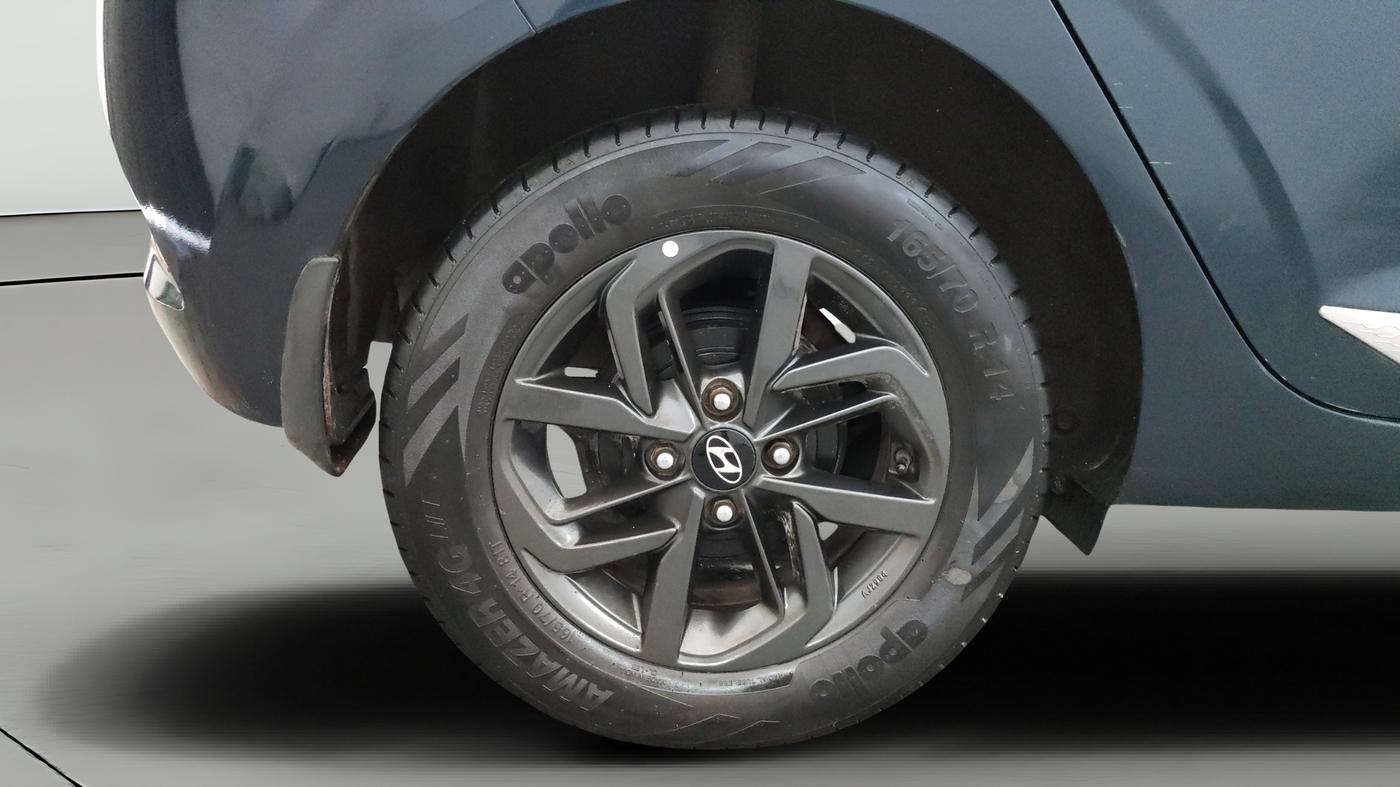 2020 Hyundai GRAND I10 NIOS SPORTZ 1.2 KAPPA VTVT CNG, CNG, Manual, 76,501 km, Right Rear Wheel