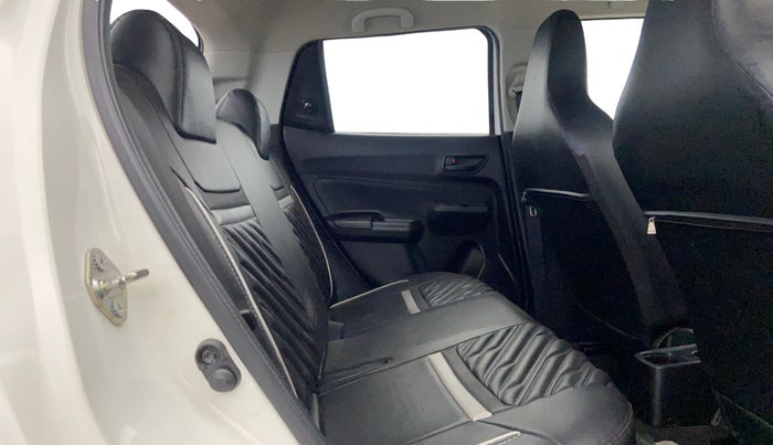 2019 Maruti Swift LXI, Petrol, Manual, 30,488 km, Right Side Rear Door Cabin