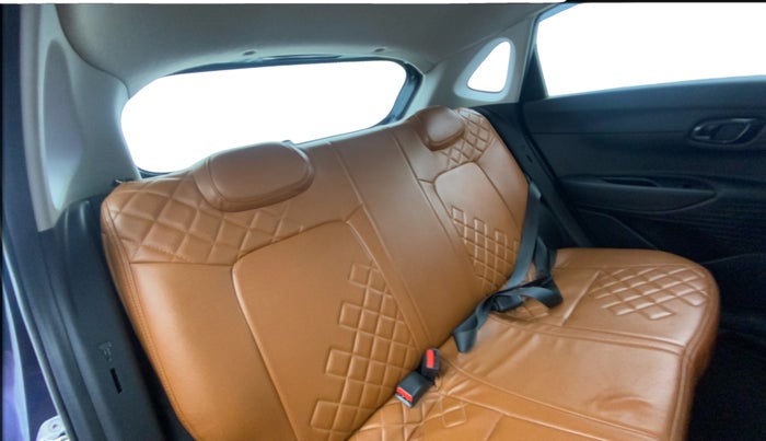 2021 Hyundai NEW I20 MAGNA 1.2 MT, Petrol, Manual, 43,713 km, Right Side Rear Door Cabin