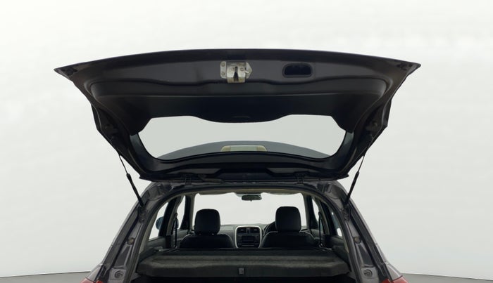 2017 Maruti Vitara Brezza LDI, Diesel, Manual, 94,120 km, Boot Door Open