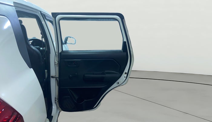 2021 Maruti New Wagon-R LXI CNG (O) 1.0, CNG, Manual, 96,537 km, RHS Rear Door
