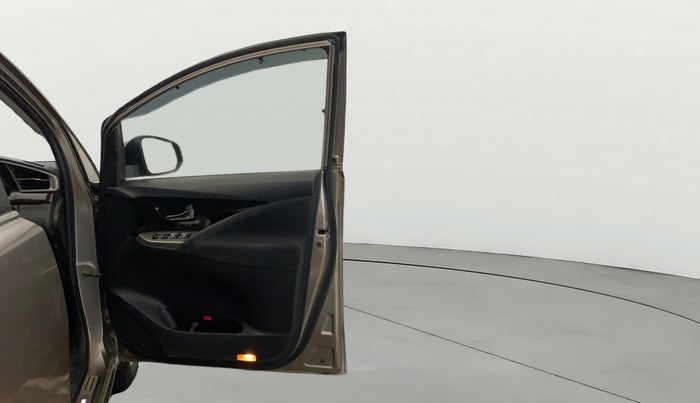 2018 Toyota Innova Crysta 2.7 VX 7 STR, Petrol, Manual, 42,119 km, RHS Front Door