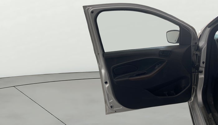 2020 Ford FREESTYLE TITANIUM 1.2 PETROL, Petrol, Manual, 69,555 km, LHS Front Door