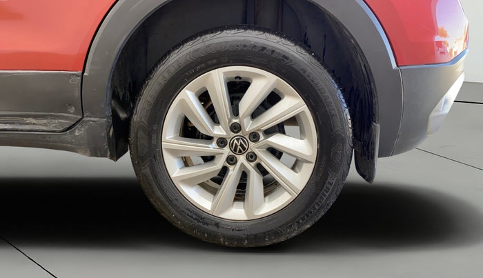 2022 Volkswagen TAIGUN HIGHLINE 1.0 TSI MT, Petrol, Manual, 52,887 km, Left Rear Wheel