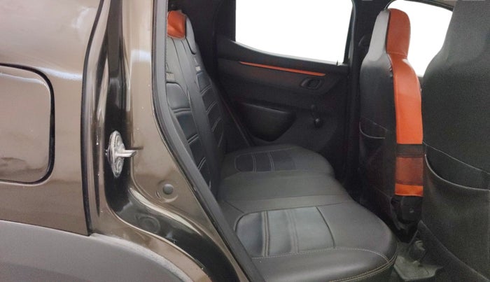 2017 Renault Kwid CLIMBER 1.0, Petrol, Manual, 56,146 km, Right Side Rear Door Cabin