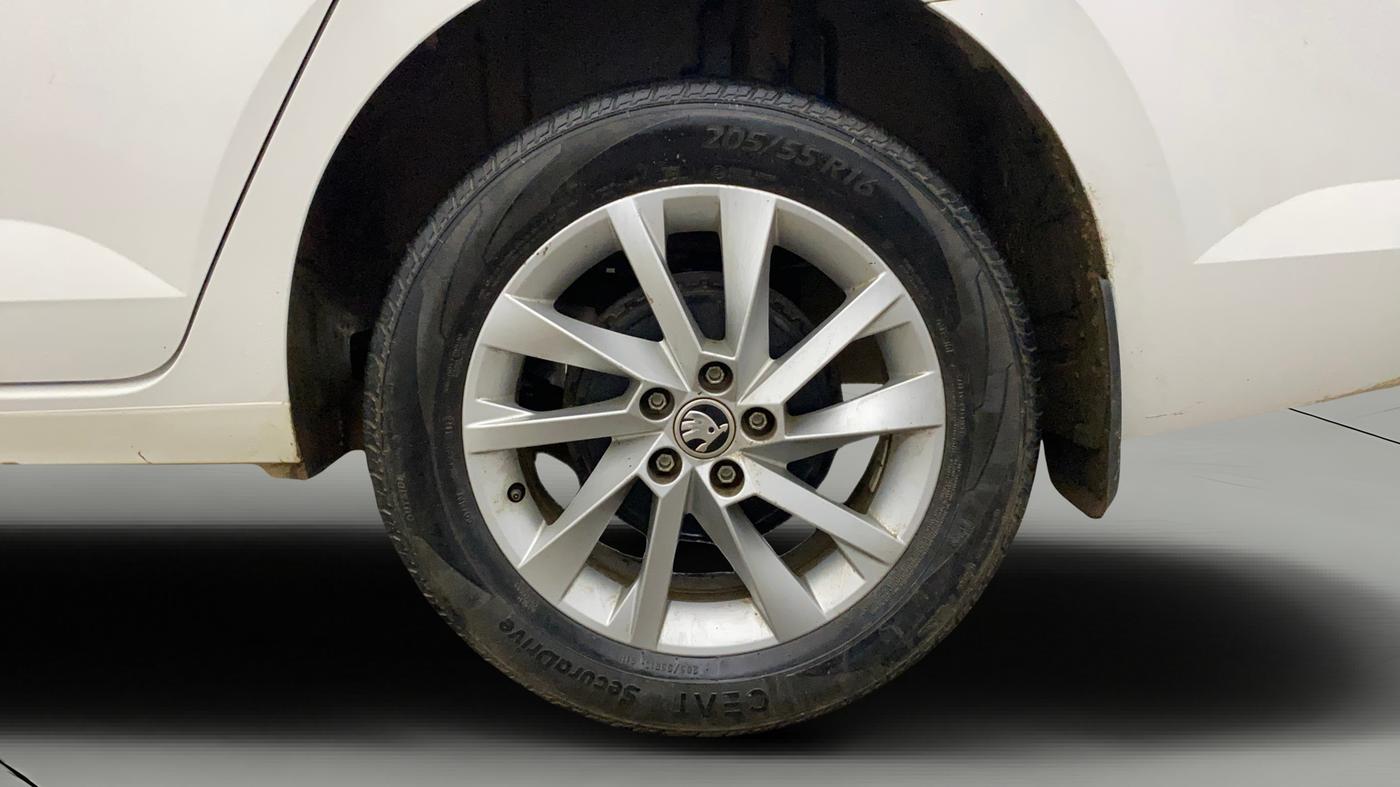 2022 Skoda SLAVIA AMBITION 1.0L TSI MT, Petrol, Manual, 78,434 km, Left Rear Wheel
