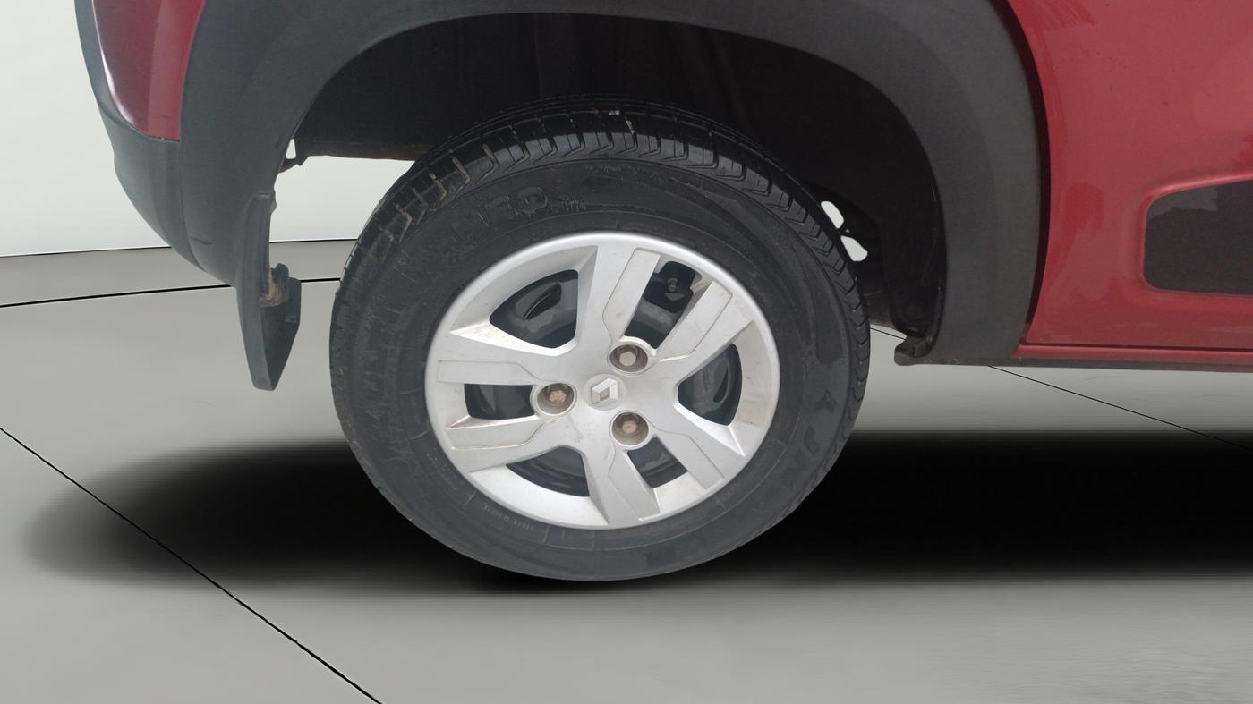 2019 Renault Kwid RXT 0.8 (O), Petrol, Manual, 22,903 km, Right Rear Wheel