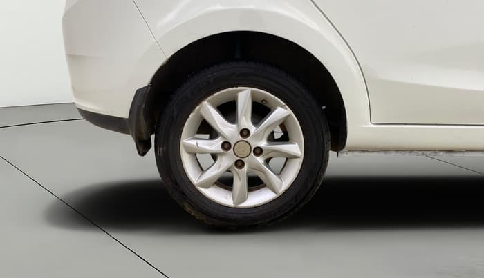 2014 Tata Zest XT PETROL, Petrol, Manual, 90,226 km, Right Rear Wheel