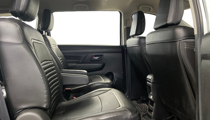 2023 Maruti XL6 ZETA CNG, CNG, Manual, 64,935 km, Right Side Rear Door Cabin