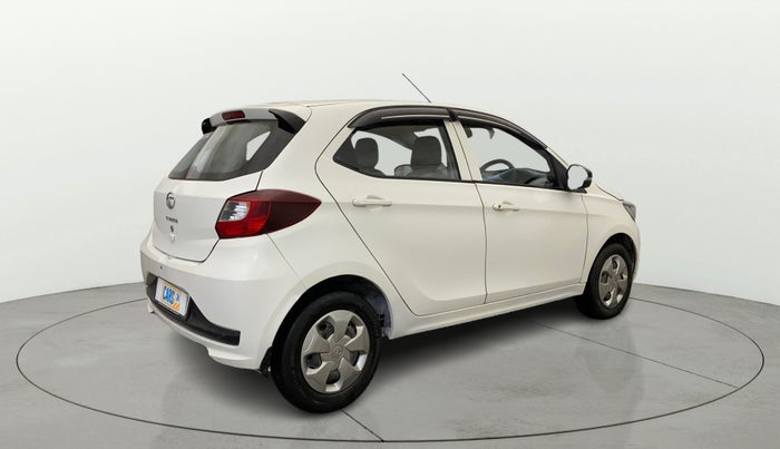 2023 Tata Tiago XT (O) PETROL, Petrol, Manual, 34,833 km, Right Back Diagonal