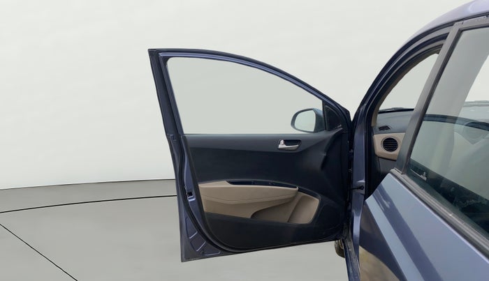 2015 Hyundai Xcent S (O) 1.2, Petrol, Manual, 90,590 km, LHS Front Door