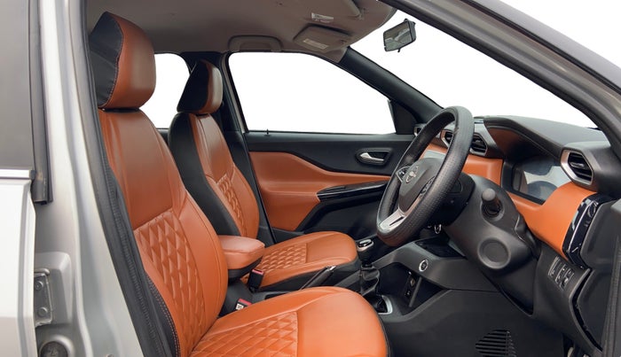 2020 Nissan MAGNITE XV PREMIUM TURBO, Petrol, Manual, 56,578 km, Right Side Front Door Cabin