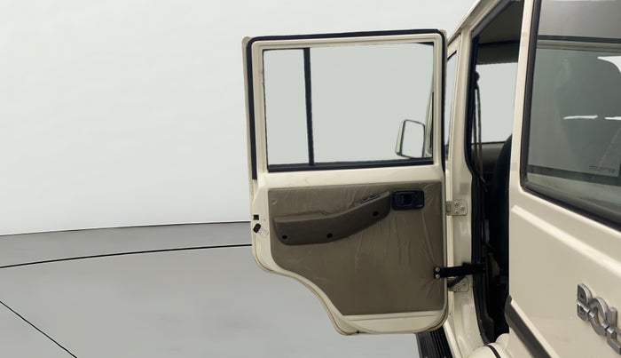 2024 Mahindra Bolero B6, Diesel, Manual, 49,823 km, LHS Rear Door