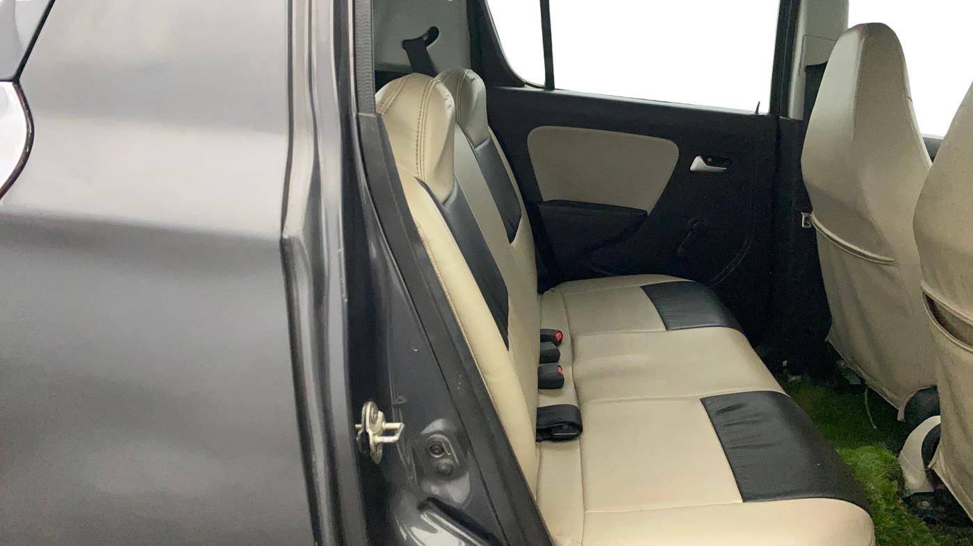 2020 Maruti Alto VXI, Petrol, Manual, 1,03,239 km, Right Side Rear Door Cabin